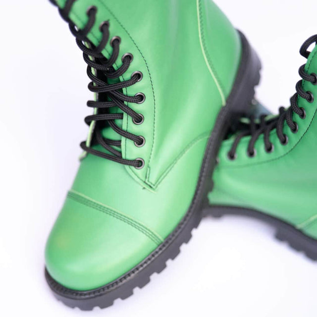 Granny Smith Boots