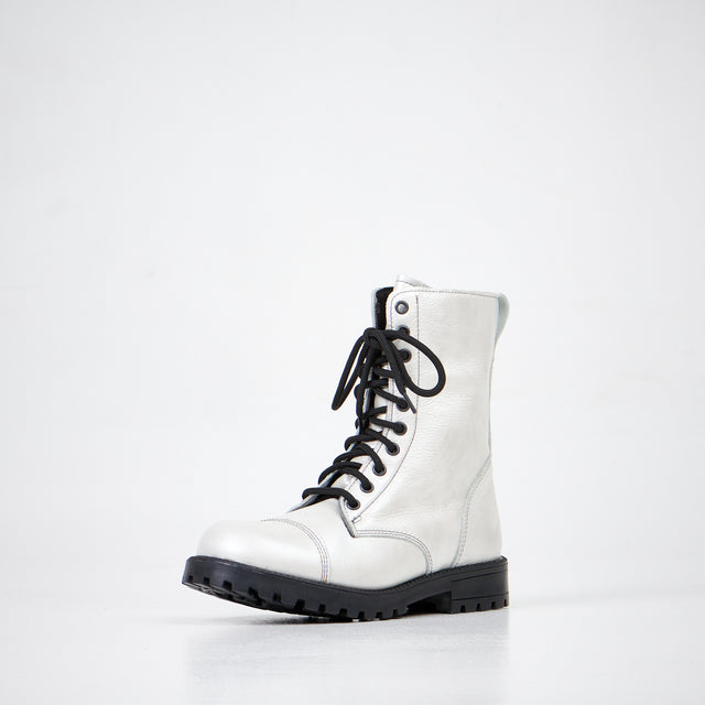 Bianco Boots
