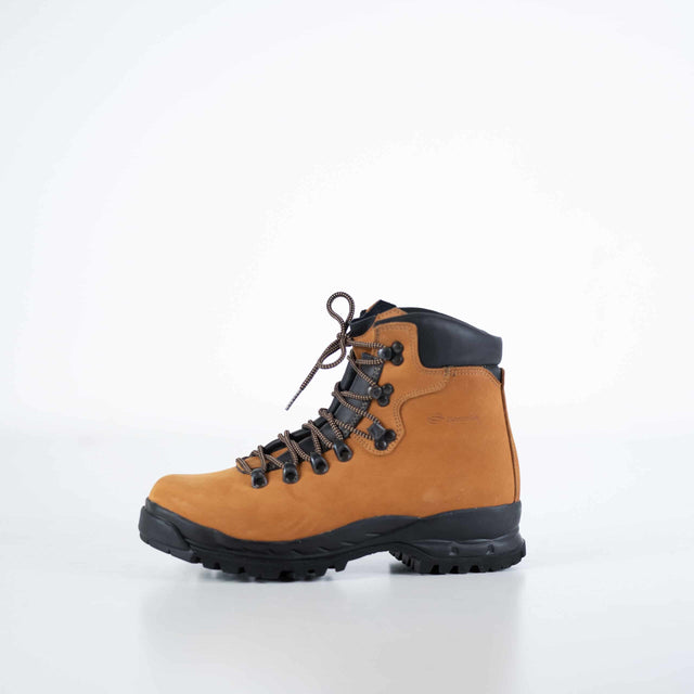 5531 Sella Hiking Boots